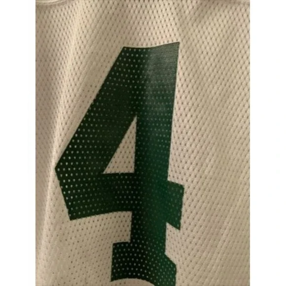 Reebok NFL Green Bay Packers Boys Football Jersey Brett Farve Size Medium 10-12
